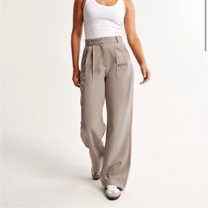 Curve Love A&F Sloane Tailored Pant Light Brown size 27